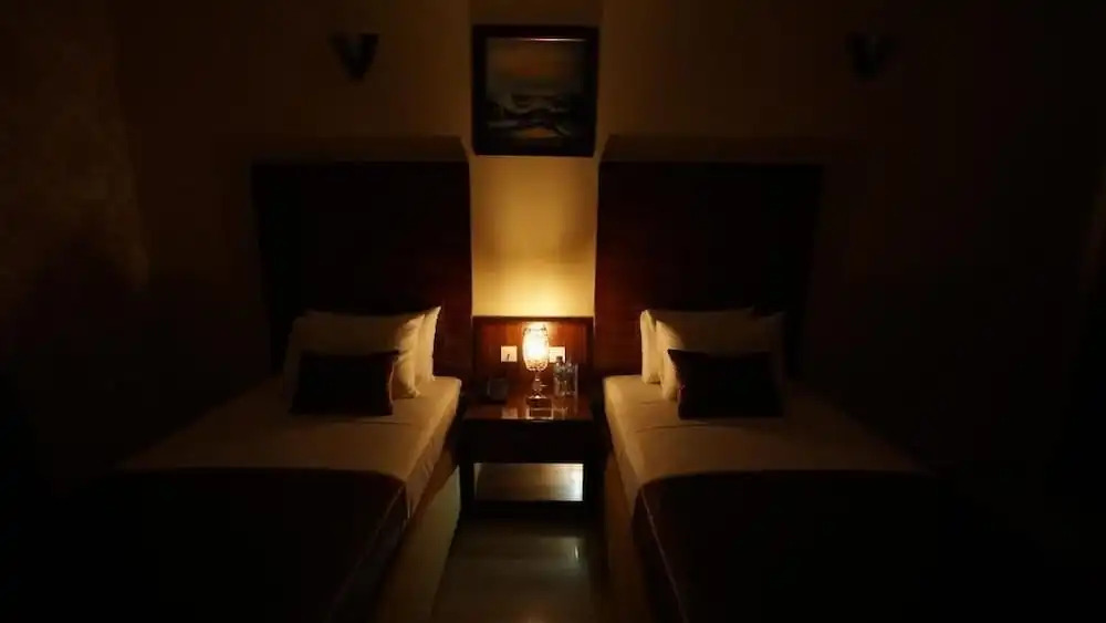 World Inn Hotel