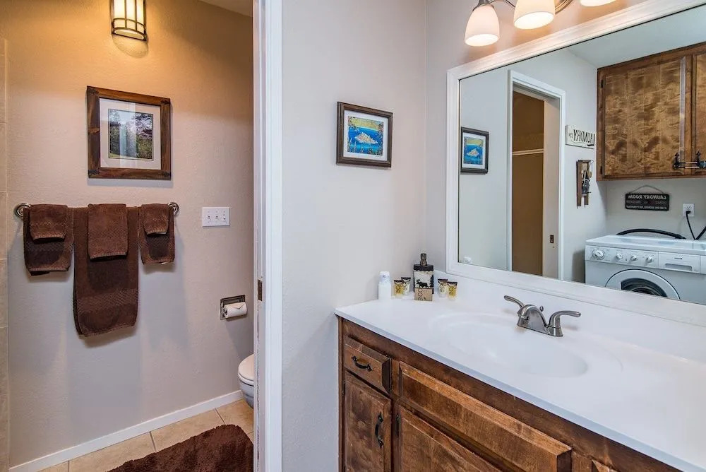 Cozy 2BD South Lake Tahoe by RedAwning