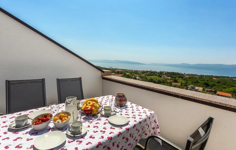 Awesome Apartment in Rijeka With Wifi and 2 Bedrooms