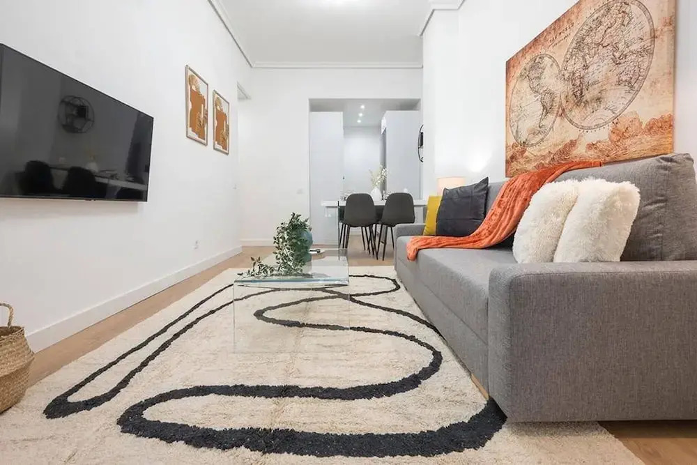 Luxury Apartment in the Heart of Gran Via