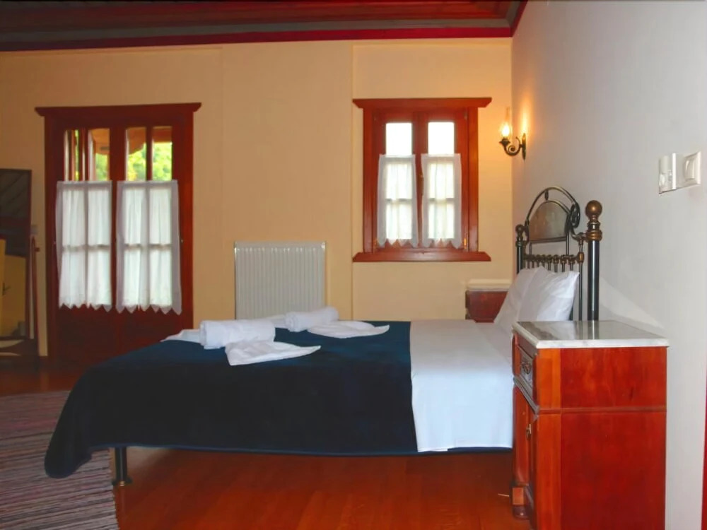 Dovra Hotel