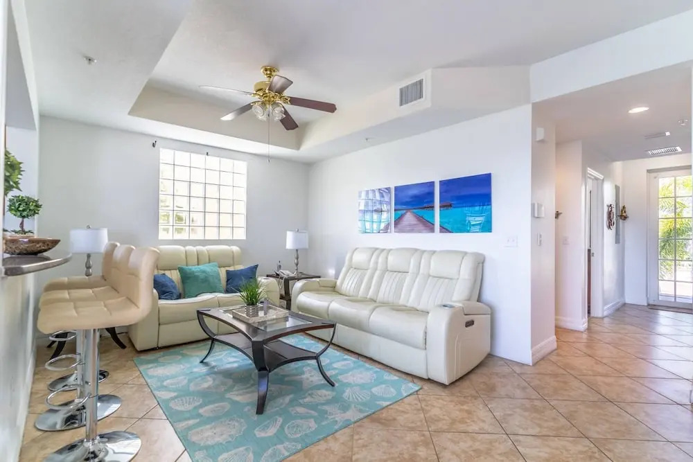 601 Little Harbor