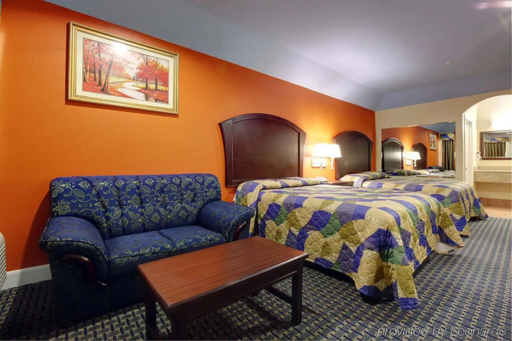 Regency Inn