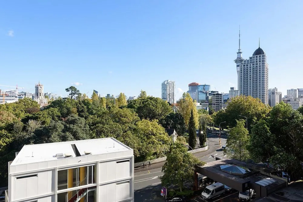 Beautiful apartment in the City