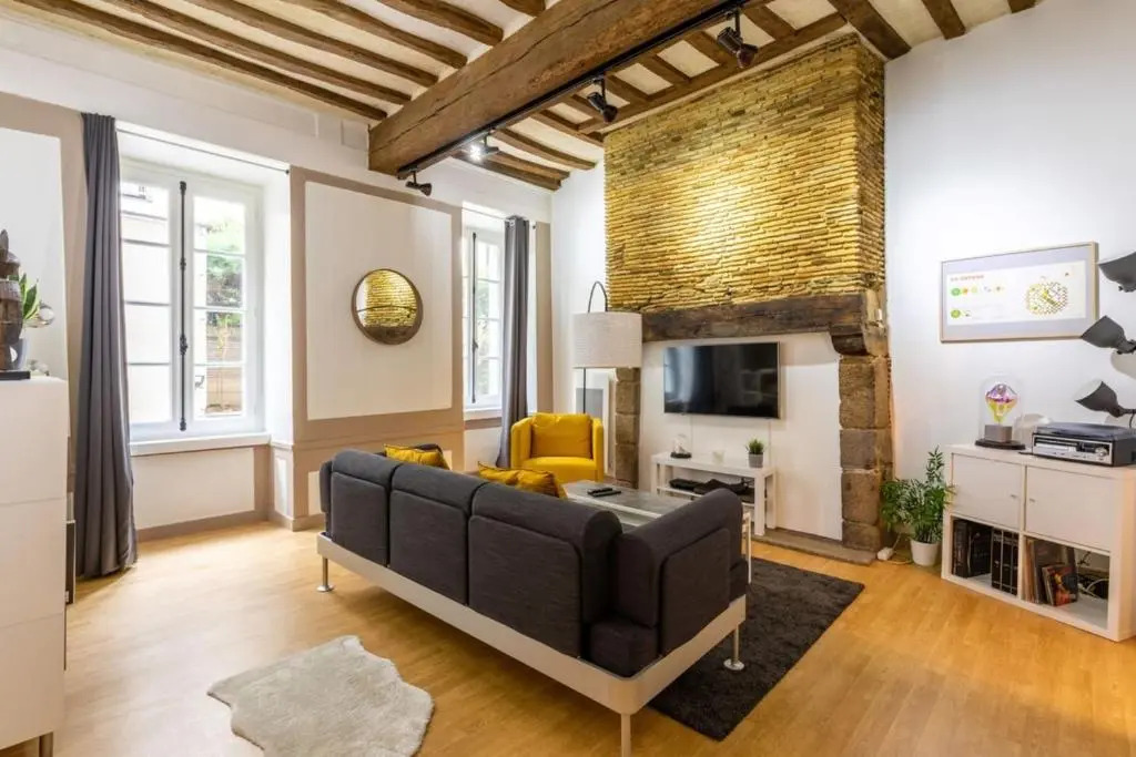 Le LEPERDIT - Bel appartement de charme refait à neuf en hypercentre