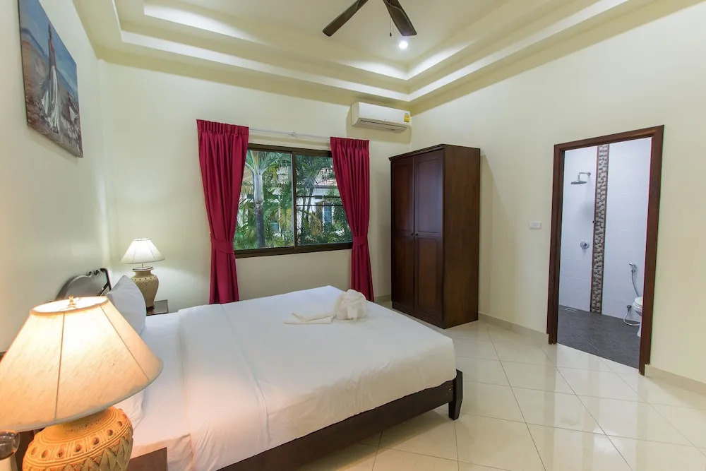 Seaview Tropical 3BR Pool Villa