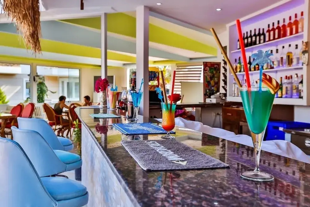Golden Life Blue Green Residence