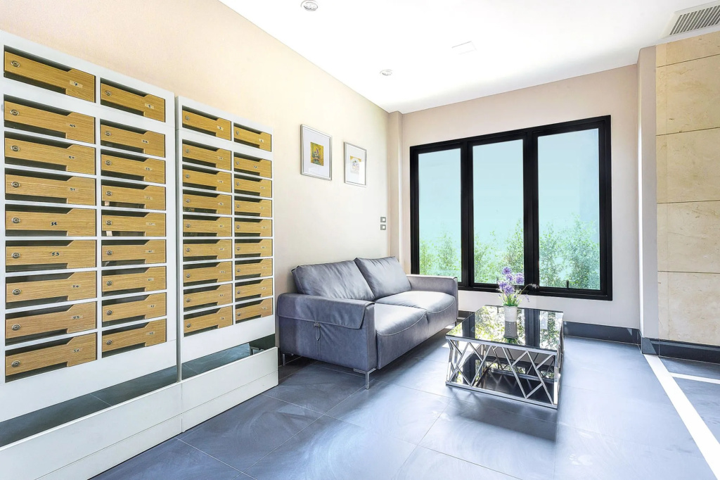Green Point Residence Hotel