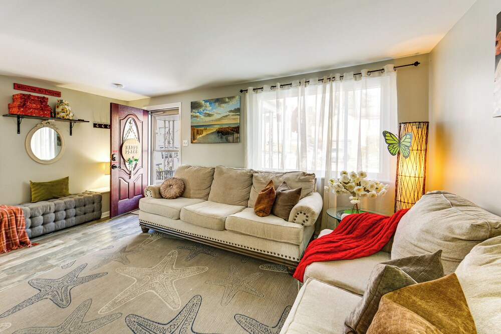 Pet Friendly, Private! Multi-level Brookline Home