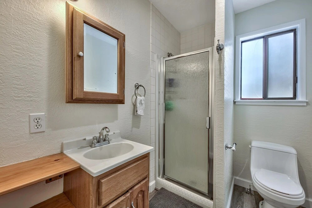 1418s The Skyline Retreat 3 Bedroom Home by Redawning