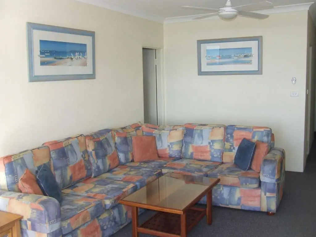 South Pacific, Unit 2/13-15 Shoal Bay Road