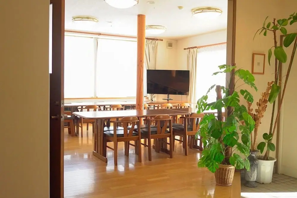 TESHIKAGA HOSTEL MISATO