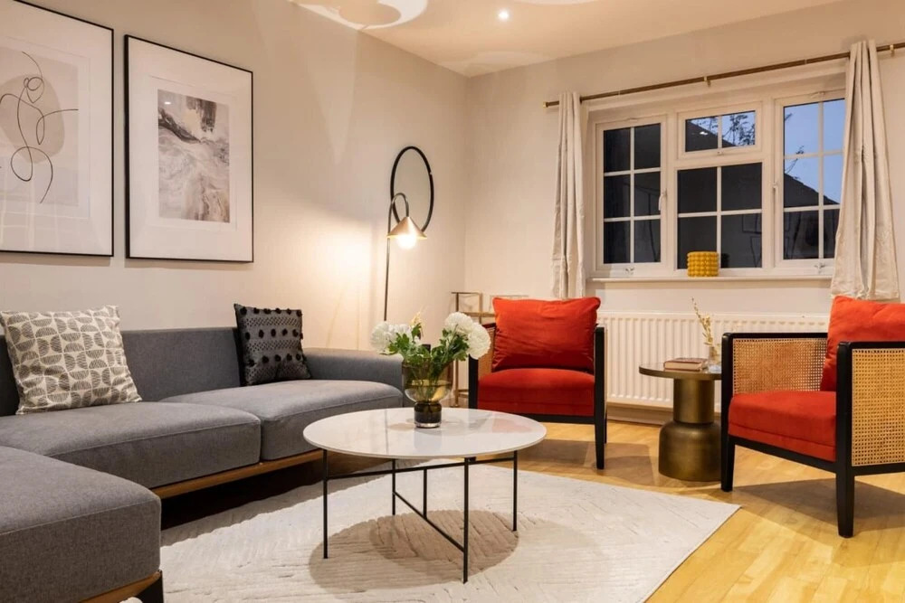The Wycombe House - Inviting 5bdr House With Garden