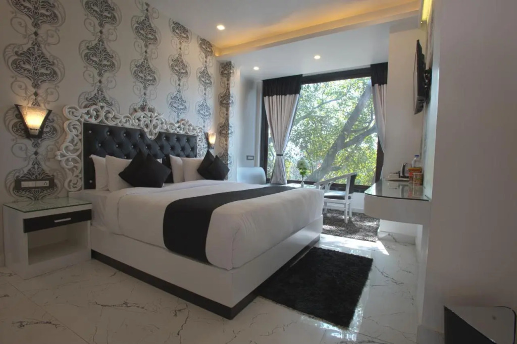 Hotel Heritage