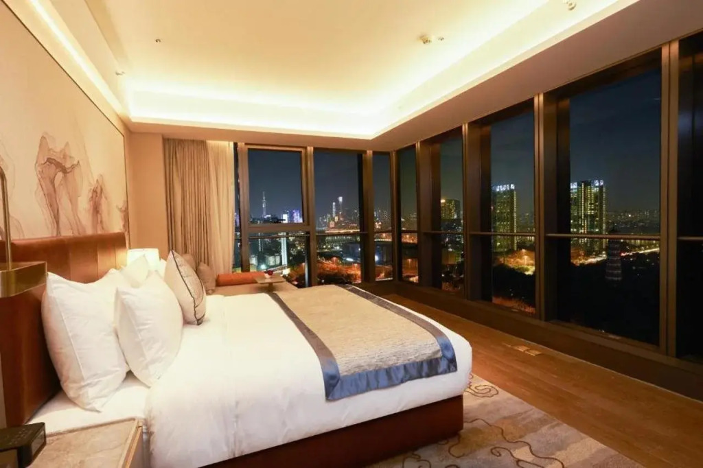 Guangzhou Pazhou LN DongFang Hotel