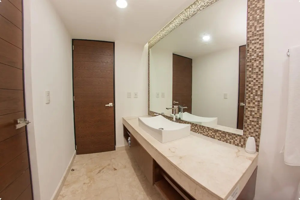 Anah Downtown DT 403