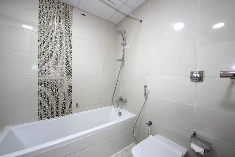 1 Bedroom Apartment in Continental Tower