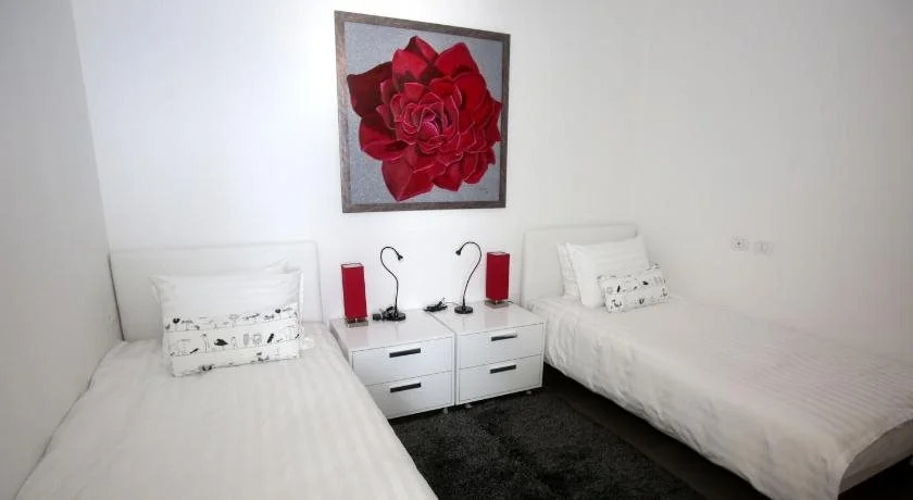 White Residence Luxury Apartments