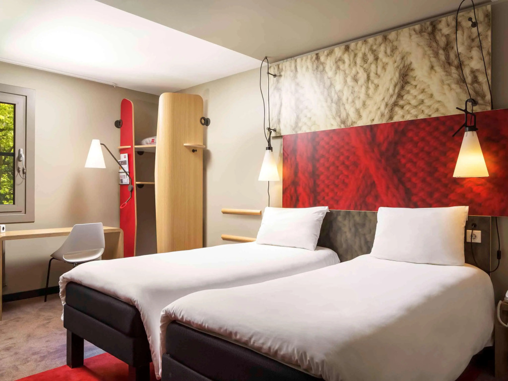 Ibis Budapest Heroes Square