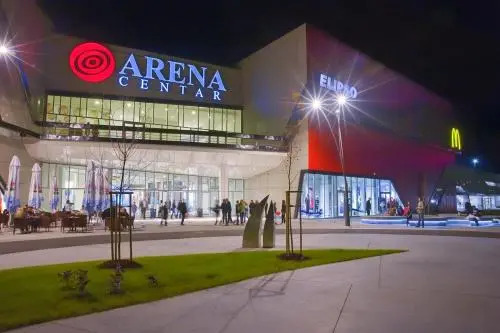 Arena1 Apartment