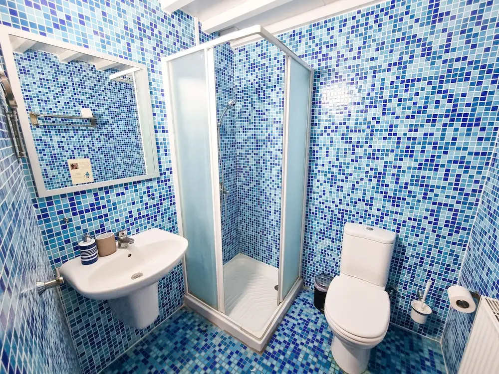 Traditional Village Pool Paradise Family Apartment
