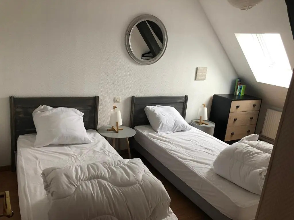 Chez Jules ,Parking gratuit, 3ème Etage