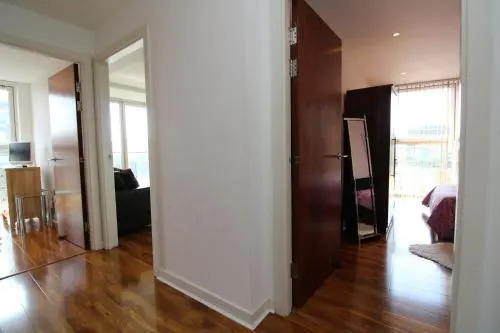 Media City LOWRY Apartment 4 Guests 2 Bed
