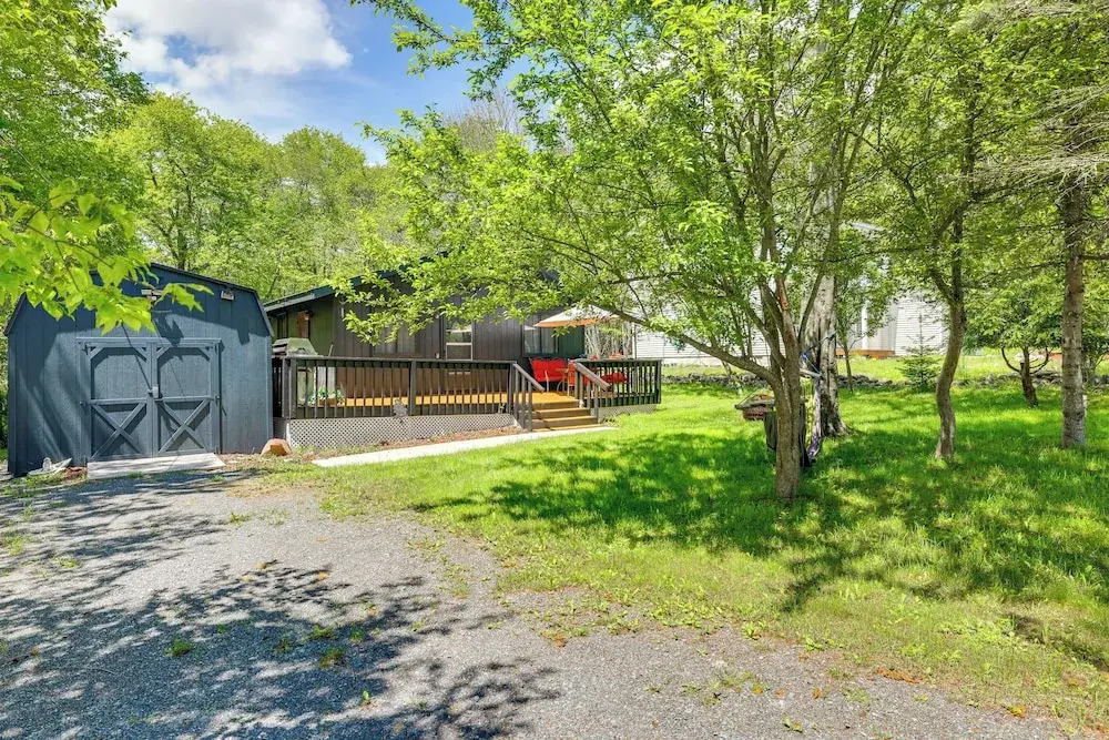Walk to Lake Carobeth: Gem in Pocono Country Place