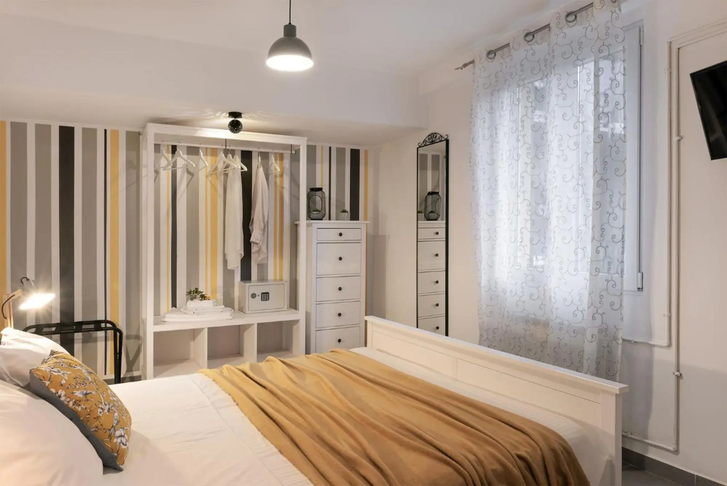 DomusBergamo - Apartment in Historic Street