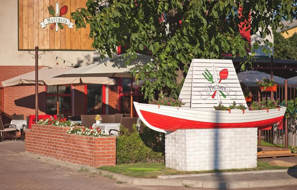 Отель Маринара