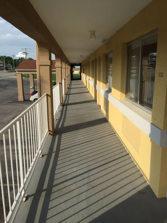 Red Lion Inn & Suites Junction City