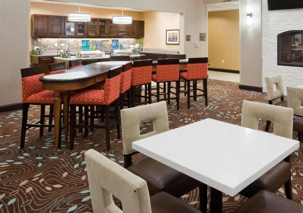 Homewood Suites Davenport