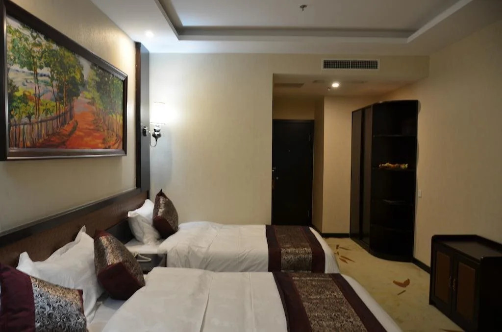 Tianjin Garden Business Hotel