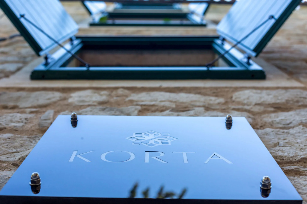 Apartments Korta