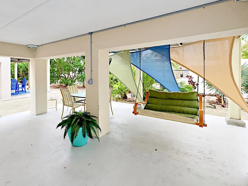 12400 Overseas Hwy Villa #7 3 Bedrooms 3 Bathrooms Villa
