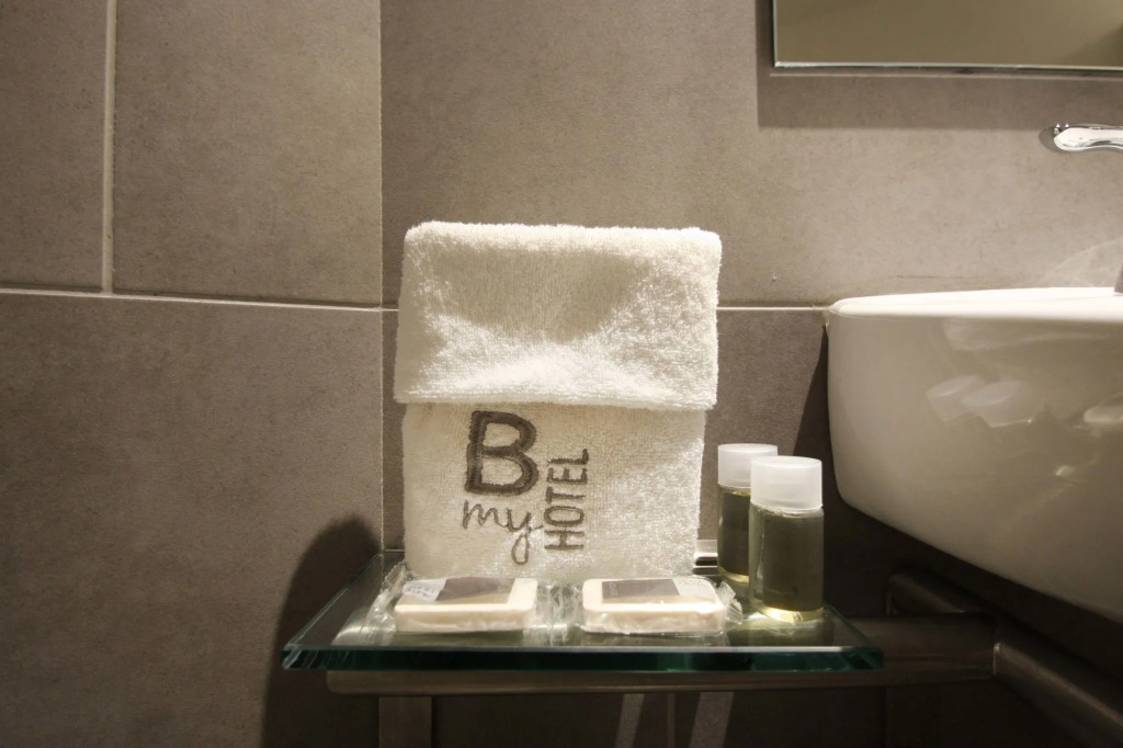 B my Hotel