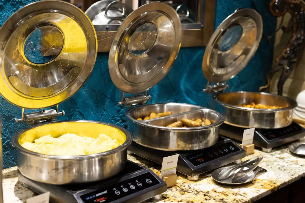 DoubleTree Suites by Hilton Tucson-Williams Center