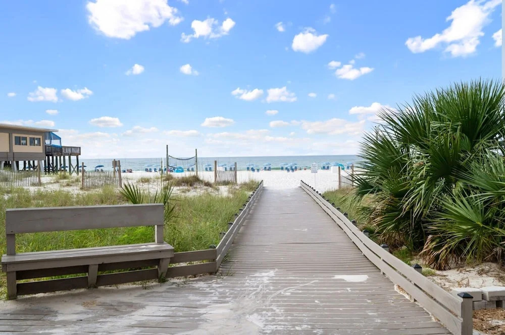 Seawind 1208 Beach Front 3 2 Zero Entry Pool