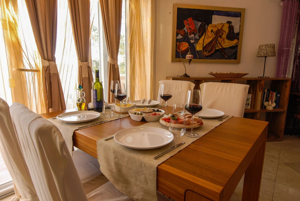 Apartment Tin - comfortable apartment near beach: A1  Ugljan, Island Ugljan