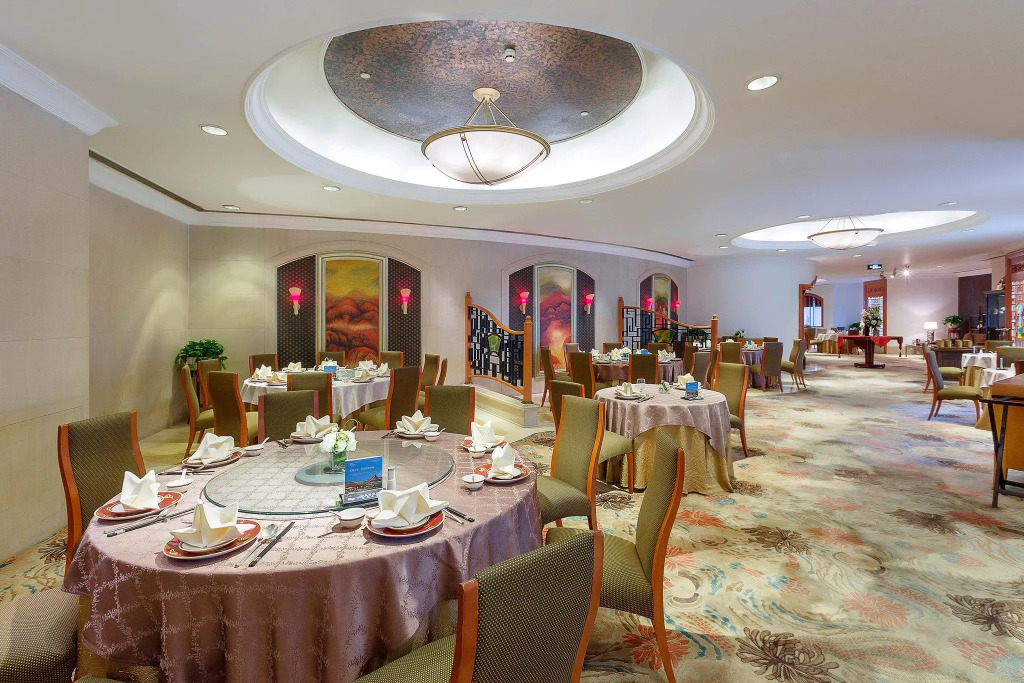 Sheraton Chengdu Lido Hotel