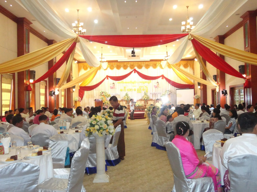 Mawlamyine Strand Hotel