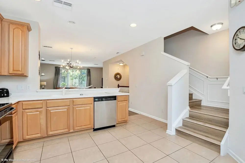 Exquisite and Airy 3BD Town Home in Vista Cay With CDC Cleaning Standards #3vc075