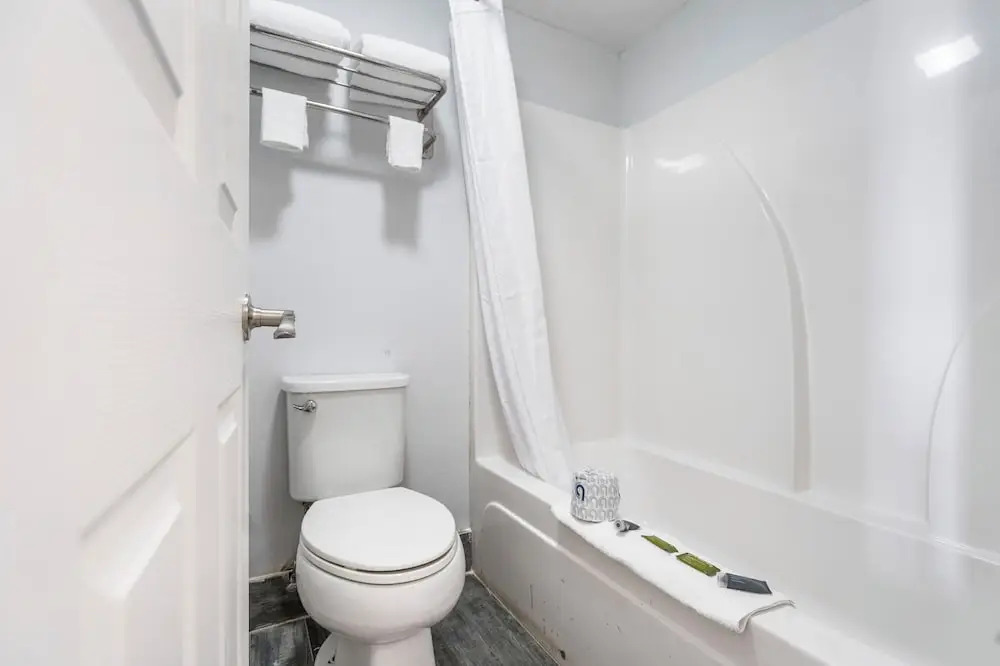 Budgetel Inn and Suite