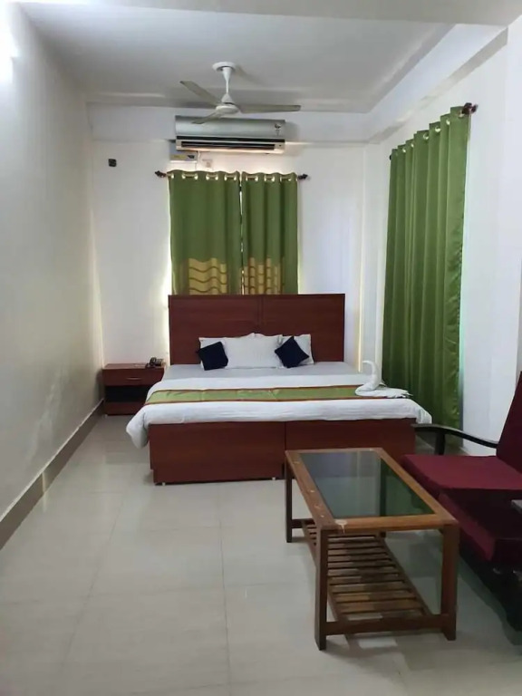 HOTEL DEO VOLENTE