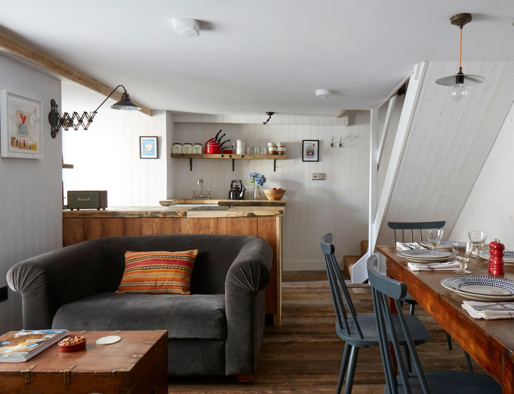 Artist Residence Boutique Guesthouse