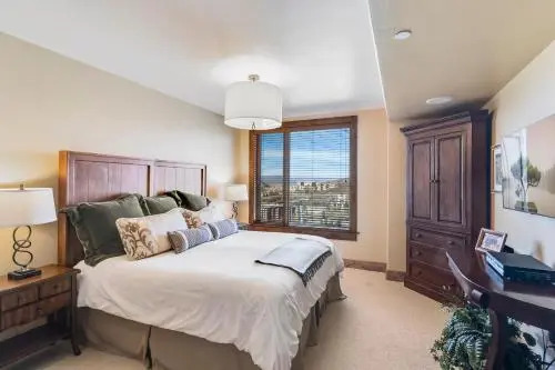 Edgemont 2707 - Luxury Ski-in Ski-out Condo