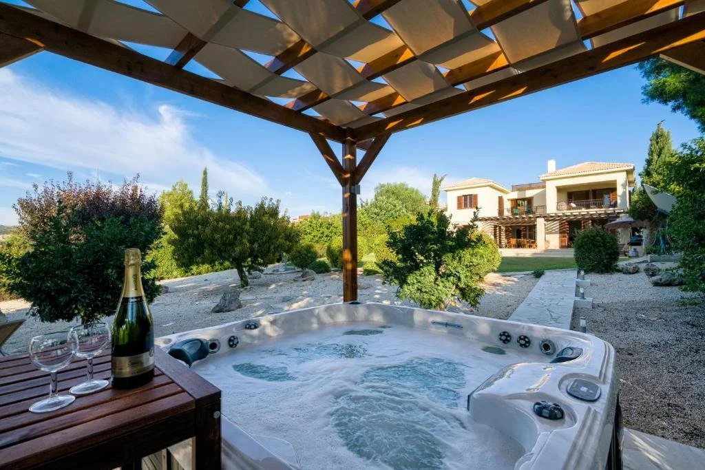 3 BR Villa Kedros