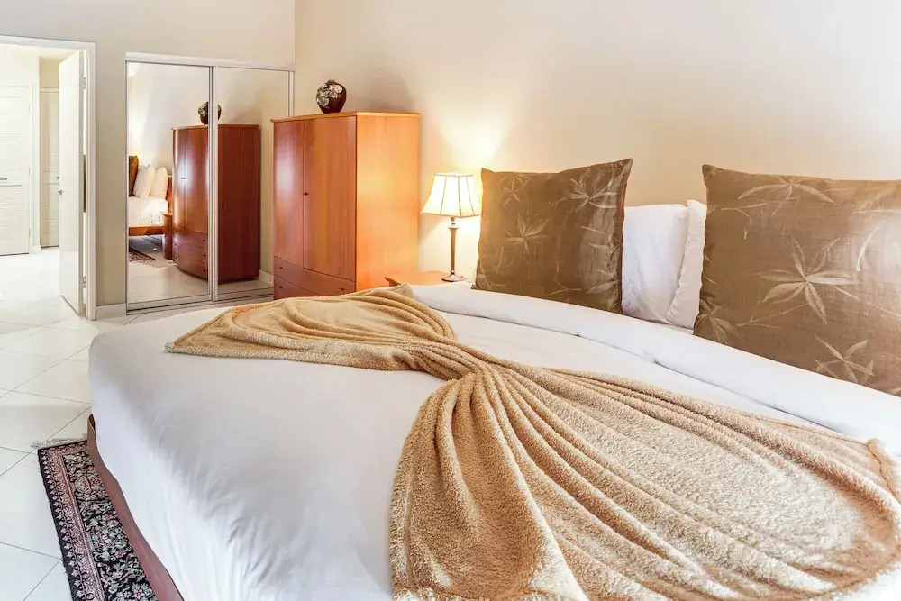 Patio + Resort Amenities: Palm Desert Escape