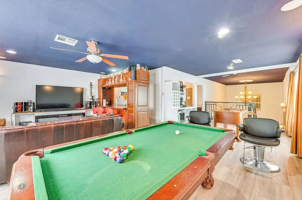 Spacious Family Home w/ Fenced Yard in DFW Area