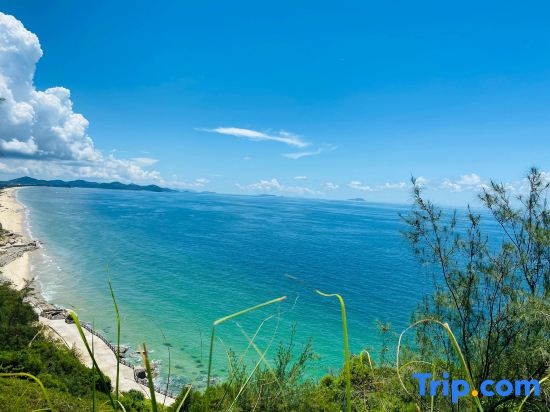 Lantian Weekend Vacation Homestay (Yangjiang Hailing Island Poly Silver Beach)